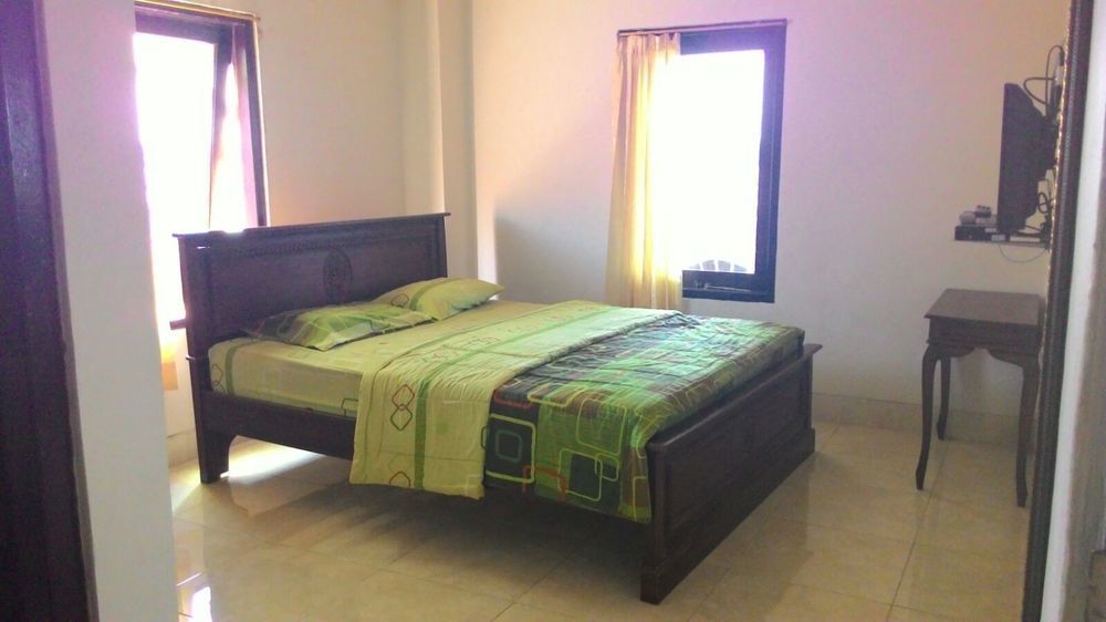Kalasan Oyo 586 Hotel Wijaya מראה חיצוני תמונה